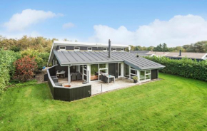 3 Bedroom Lovely Home In Hemmet